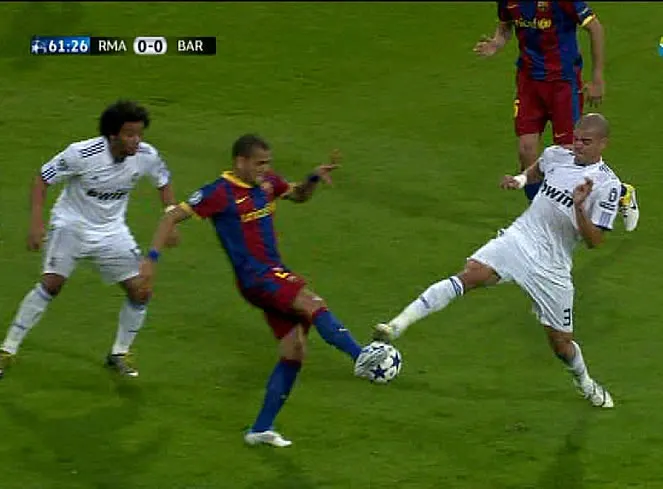 Foto Demoledora: Injusta Expulsión del Pepe ( el bueno ) XD
