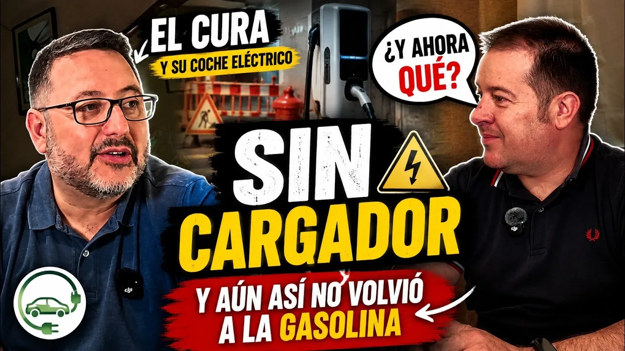 Víctor y Lisard en la portada de la charla sobre quedarse sin cargador